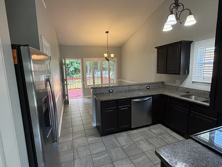 1509 Sudbury Ct — Photo 6