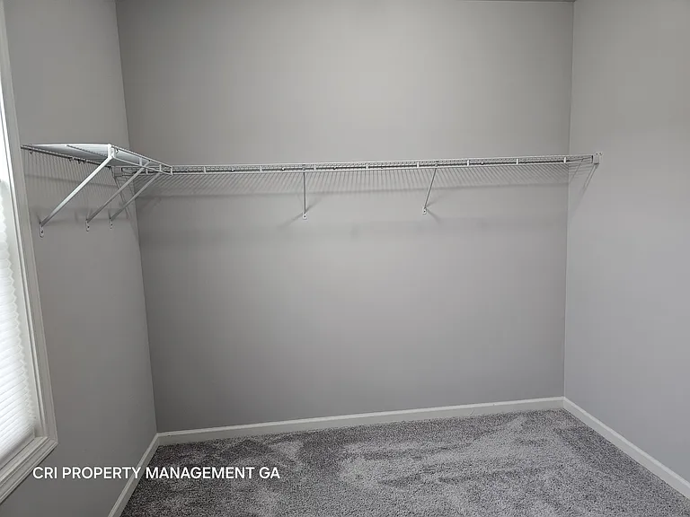 352 Newshaw Dr — Photo 53