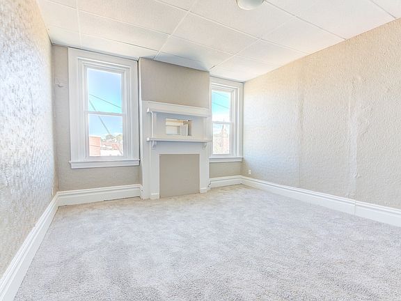 5th image of 636 E Warrington Ave APT 3
