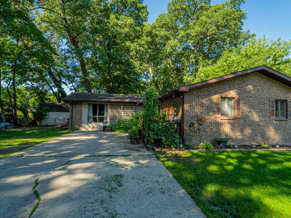 2418 Peach St, Portage, IN 46368