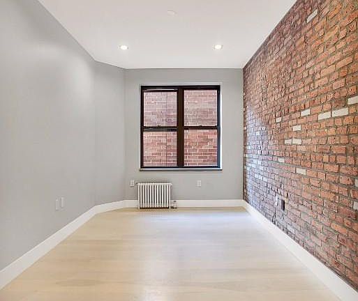 4th image of 195 Stanton St APT 2B