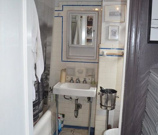 2nd image of 457 W 57th St #1015