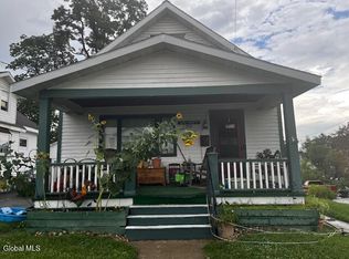 2201 Hugh St, Schenectady, NY 12306