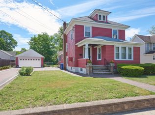 165 Church St, Belford, NJ