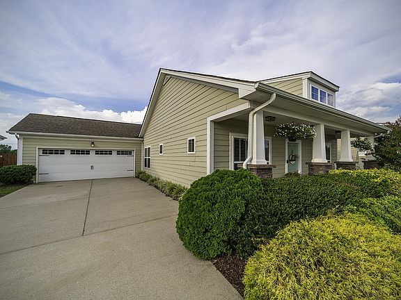 3rd image of 2126 Alteras Dr