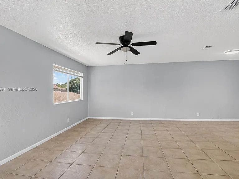 2201 Catherine Dr #3 — Photo 6