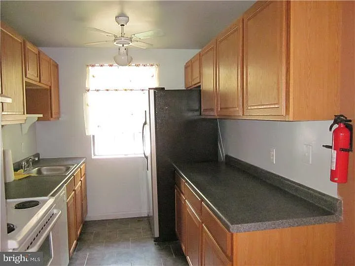 157 Channing Dr — Photo 5