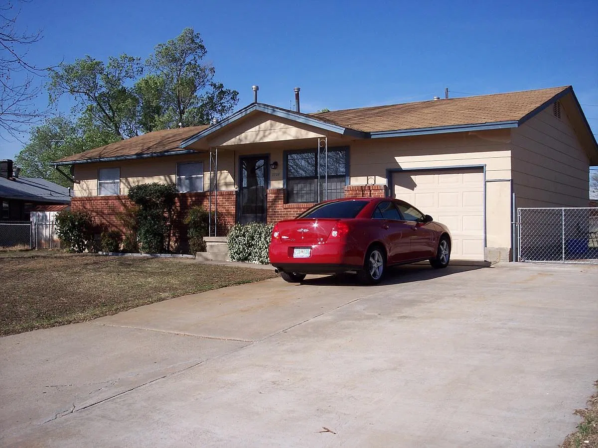 3 bed, 1000 sqft, $950 — Photo 4