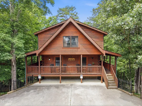 3516 Sand Ridge Way, Pigeon Forge, TN 37863
