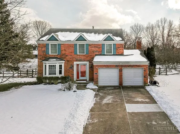 6539 Club Ln, West Chester, OH 45069