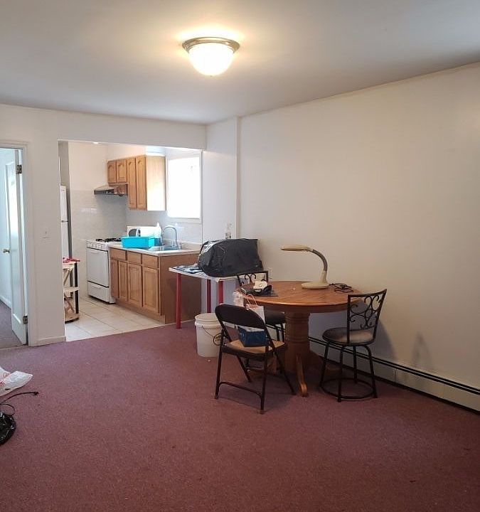 1st image of 8207 165th St #2