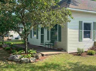812 N Traverse St, Harbor Springs, MI 49740