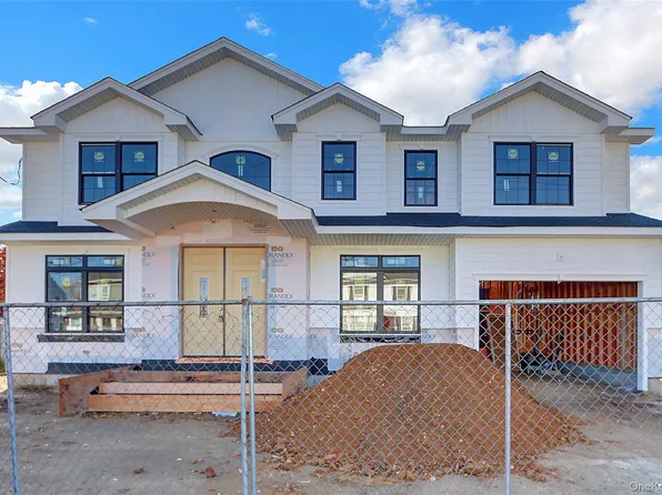 2728 Wilson Ave, Bellmore, NY 11710