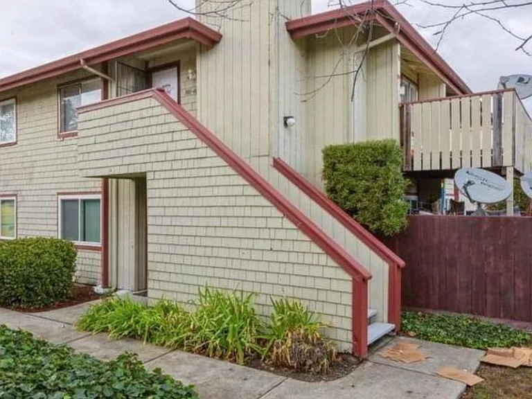 Cheryl Ann Cir — Photo 3