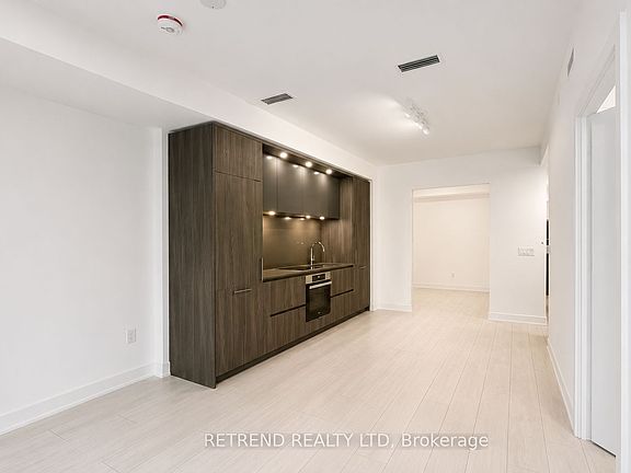 5th image of 15 Mercer St #721