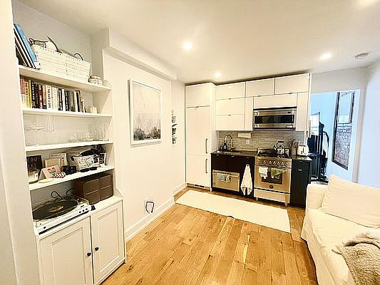1st image of 510 E 12th St APT 12