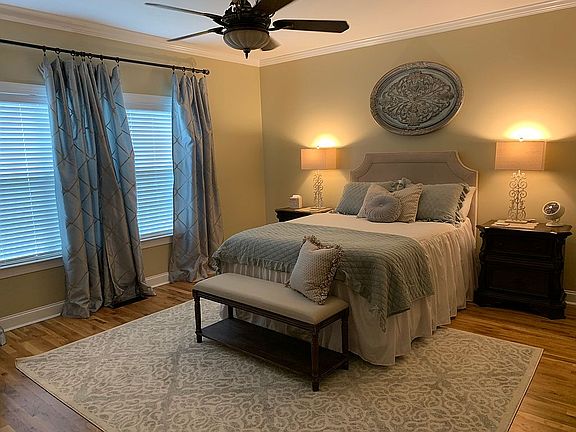 Large master bedroom 