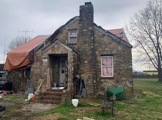 103 Nichols St, Sevierville, TN 37862