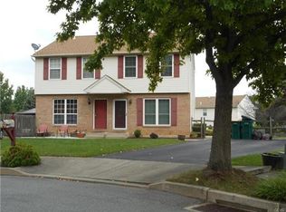 328 Carbon St, Easton, PA 18045