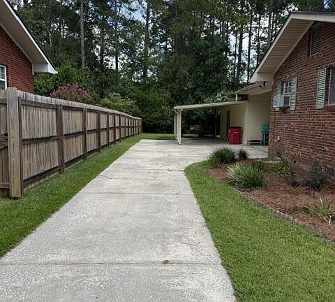 5th image of 2217 Ridge Ave N