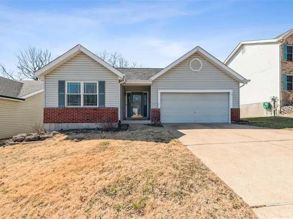 785 Eastwind Ct, Valley Park, MO 63088