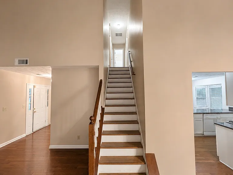 125 Pine Top Ct — Photo 14