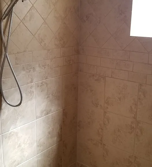 2410 Hillview Dr — Photo 15