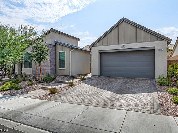 3rd image of 8425 Skye Crossing St