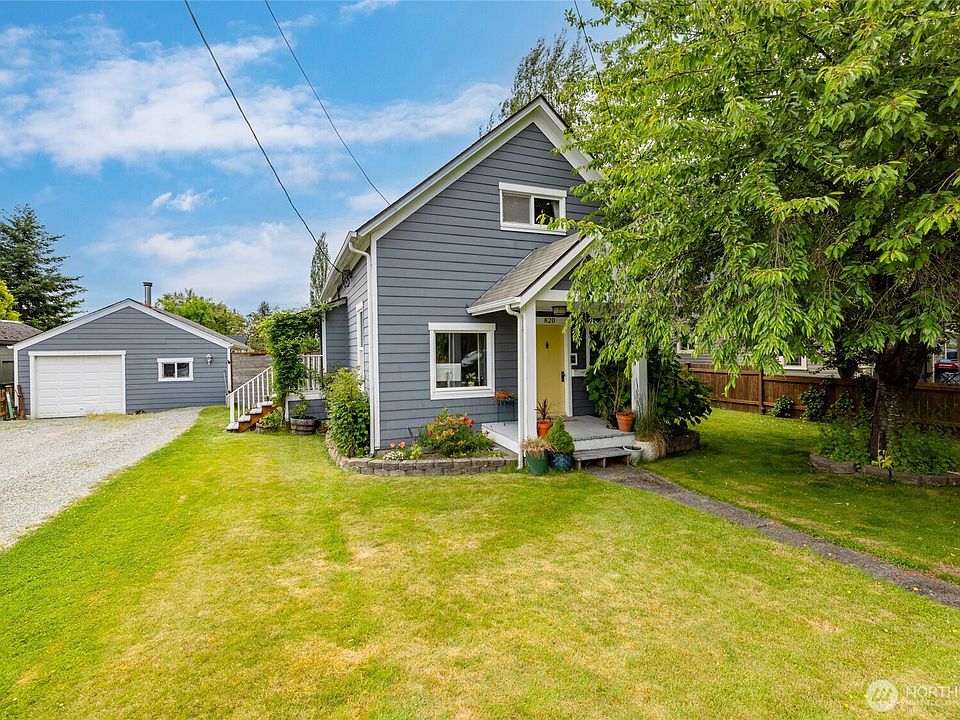 1st image of 820 Borseth Street