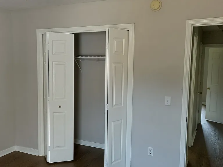203 Sunchase Dr — Photo 8