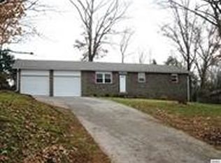 2949 Glenn Rd, Louisville, TN 37777