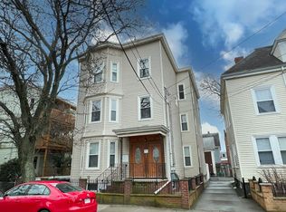 6 Eight Knapp St, Somerville, MA 02143