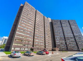 11 Wincott Dr #1915, Toronto, ON M9R 2R9