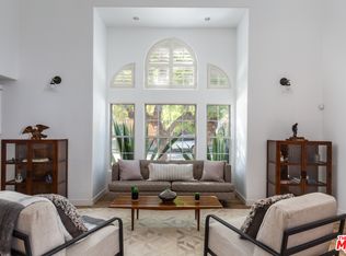 4246 9th Ave, Los Angeles, CA 90008