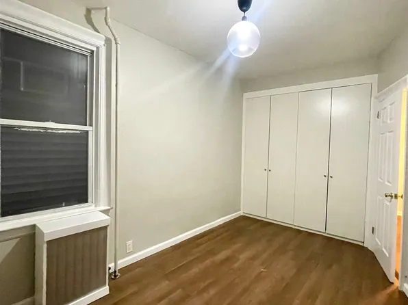 162 Nelson Avenue image 8 of 22