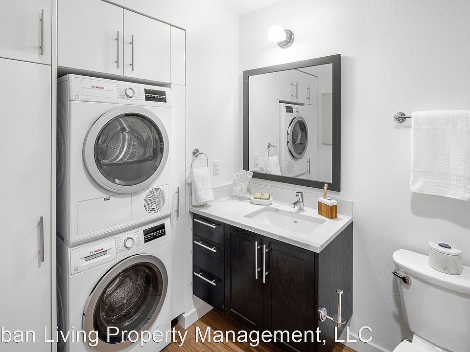 2nd image of 7428 N Charleston Ave APT 428
