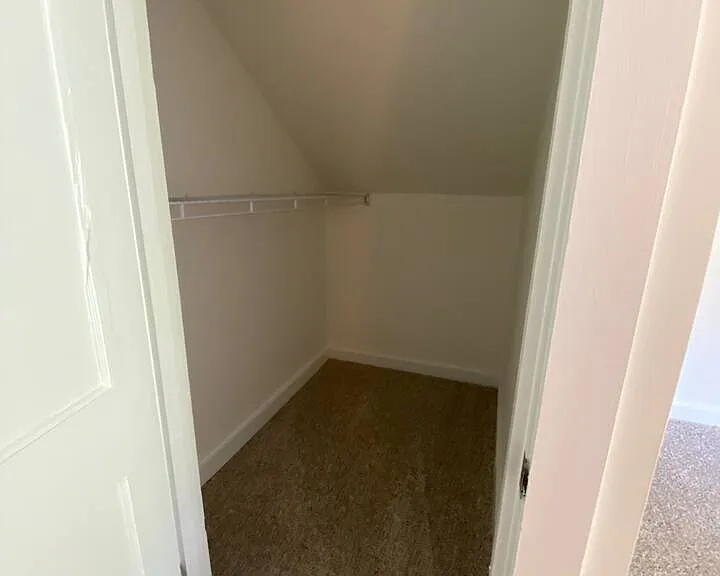 417 N Royal Ave #A — Photo 3