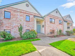 16444 SW 130th Ter APT 121, Tigard, OR 97224