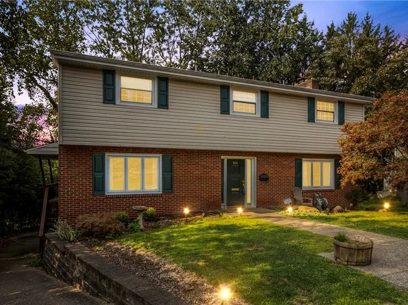 558 Pat Haven Dr, Pittsburgh, PA 15243