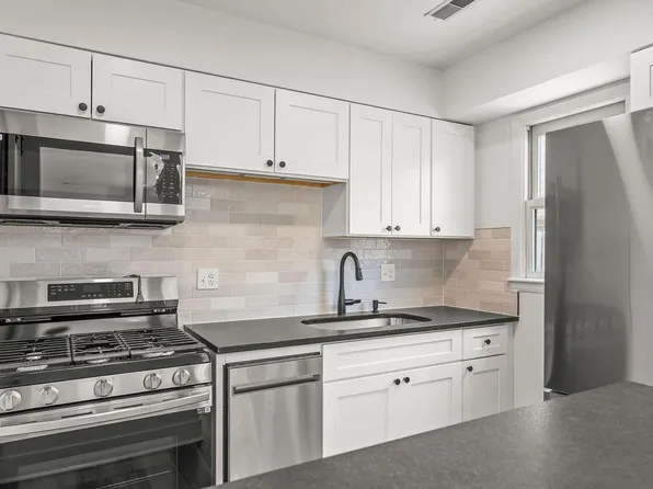 251 E Kossuth St APT A, Columbus, OH 43206