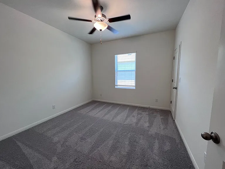 130 Rubrum Rd — Photo 8
