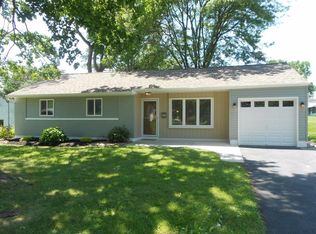 547 E Pine St, Feasterville, PA 19053