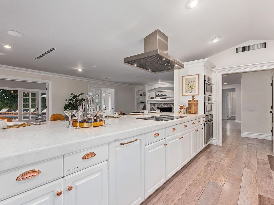 5801 E Exeter Blvd, Phoenix, AZ 85018 | Zillow