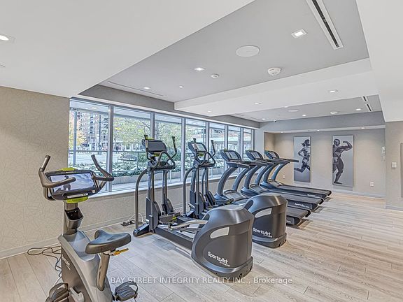 4th image of 50 McCaul St #1009