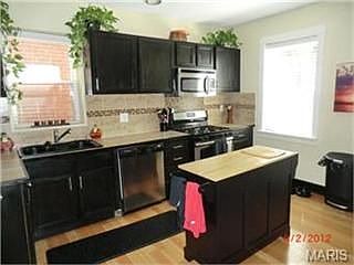 5th image of 3323 Salena St
