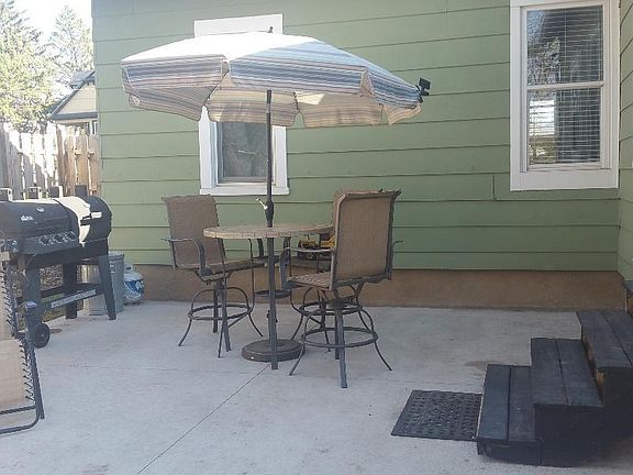 3rd image of 1511 W 19th St