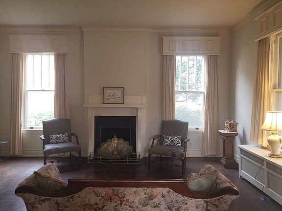 5th image of 234 Virginia Ave