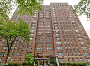 2909 N Sheridan Rd APT 1102, Chicago, IL