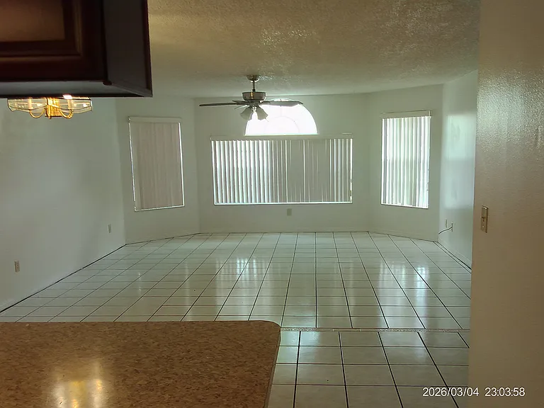 5015 Laguna Bay Cir #91 — Photo 4