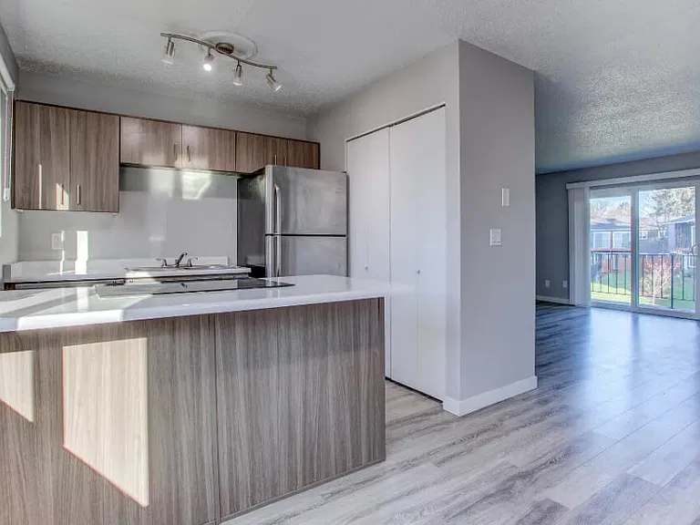 Tigardville Apartments — Photo 8